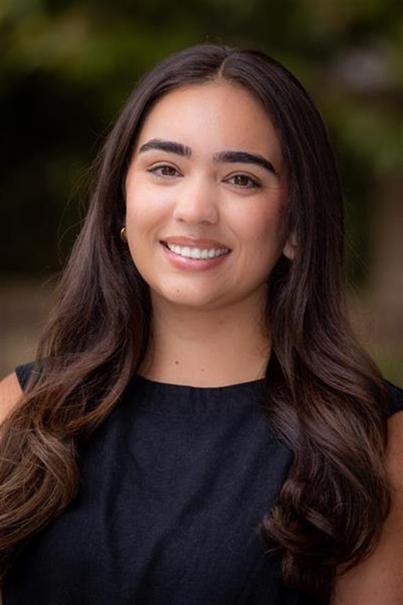 Alexis, Patient Navigator