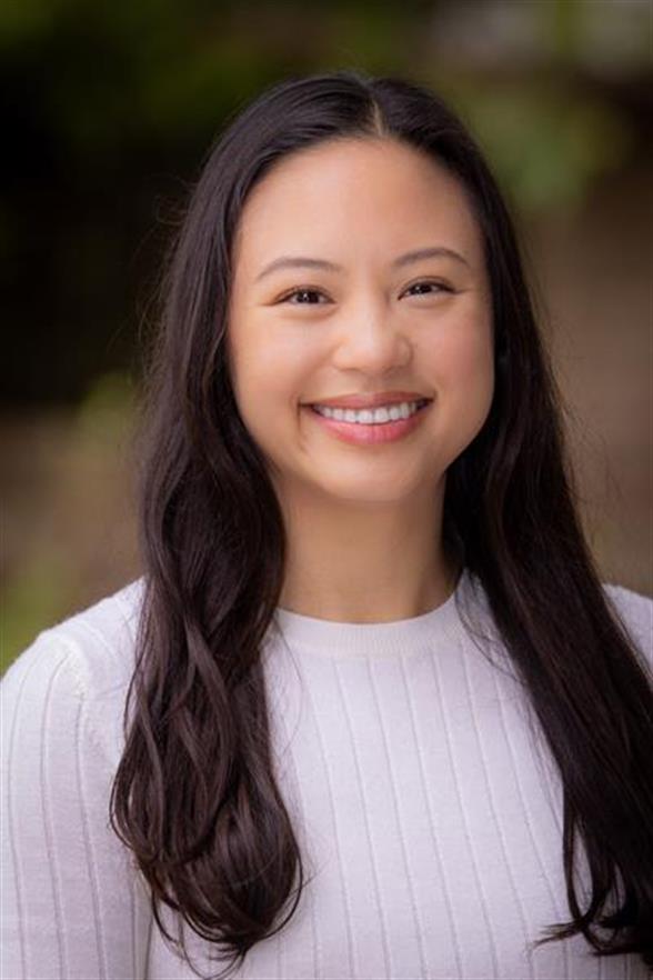 Christine Yi, Patient Navigator