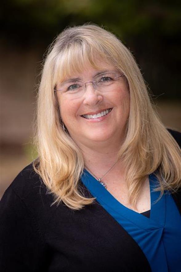 Photo of Dawn Elliott, OPN-CG, Program Manager