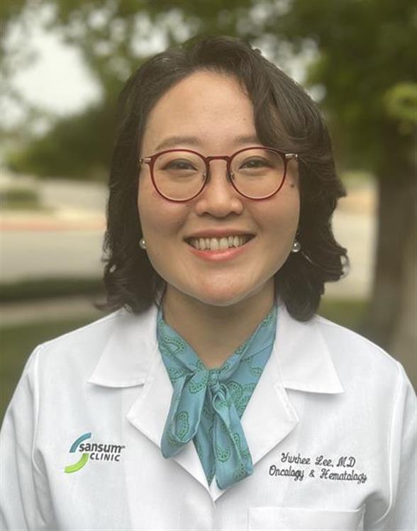 Dr. Yurhee Lee